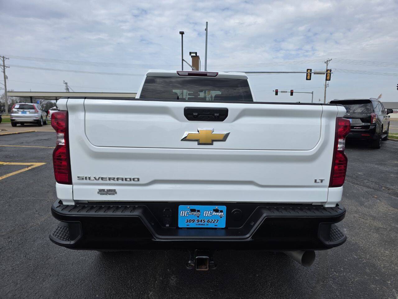 2023 Chevrolet Silverado 2500HD Custom 4x4 4dr Crew Cab SB Eldridge IA