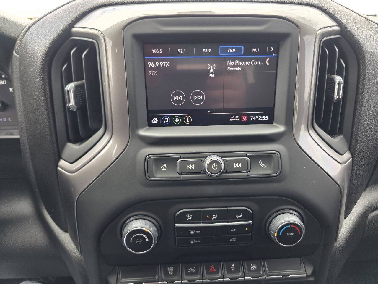 2023 Chevrolet Silverado 2500HD Custom 4x4 4dr Crew Cab SB Eldridge IA