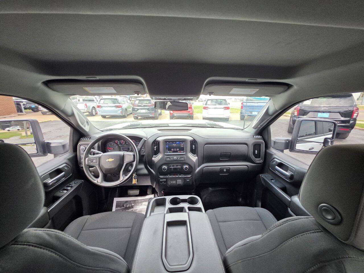 2023 Chevrolet Silverado 2500HD Custom 4x4 4dr Crew Cab SB Eldridge IA