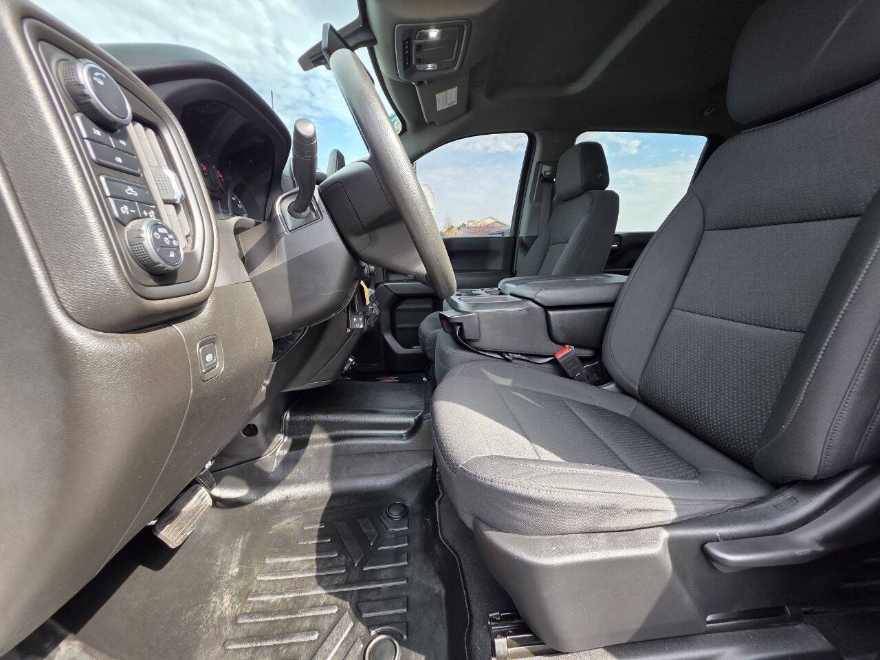 2023 Chevrolet Silverado 2500HD Custom 4x4 4dr Crew Cab SB Eldridge IA