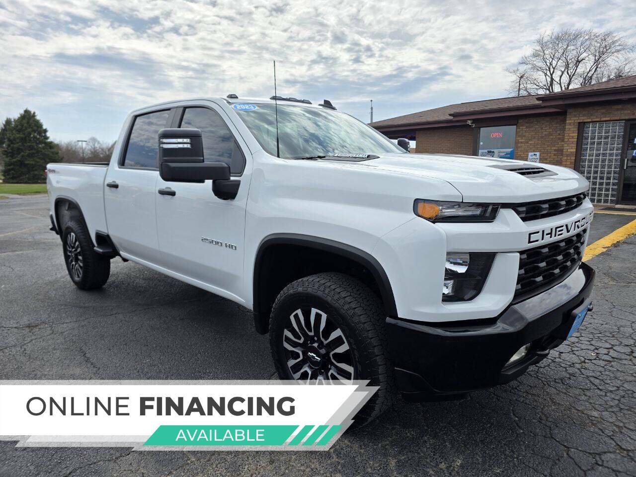 2023 Chevrolet Silverado 2500HD Custom 4x4 4dr Crew Cab SB