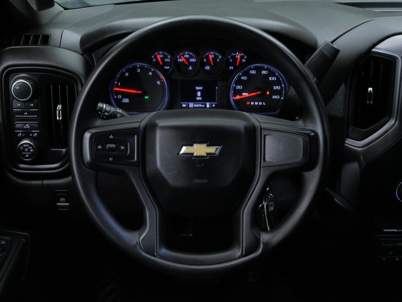 2023 Chevrolet Silverado 2500HD Custom 6.6L Duramax 4x4 Mansfield TX