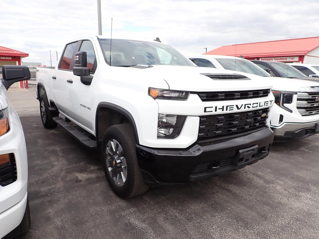 2023 Chevrolet Silverado 2500HD Custom CREW CAB *DIESEL* Listowel ON