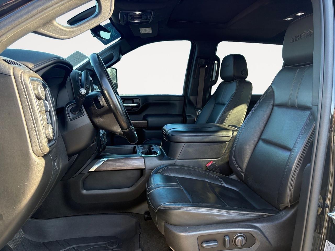 2023 Chevrolet Silverado 2500HD High Country DURAMAX DIESEL, LIFTED, CUSTOM FUEL WHEELS, POWER RUNNING BOARDS, FENDER FLARES, GOOSENECK/5TH WHEEL TOW PACKAGE, LANE CHANGE ALERT, HEADS-UP DISPLAY, SUNROOF, HEATED & COOLING SEATS, APPLE CARPLAY/ANDROID AUTO, POWER TAILGATE, ONLY 1 OW Virginia Beach VA