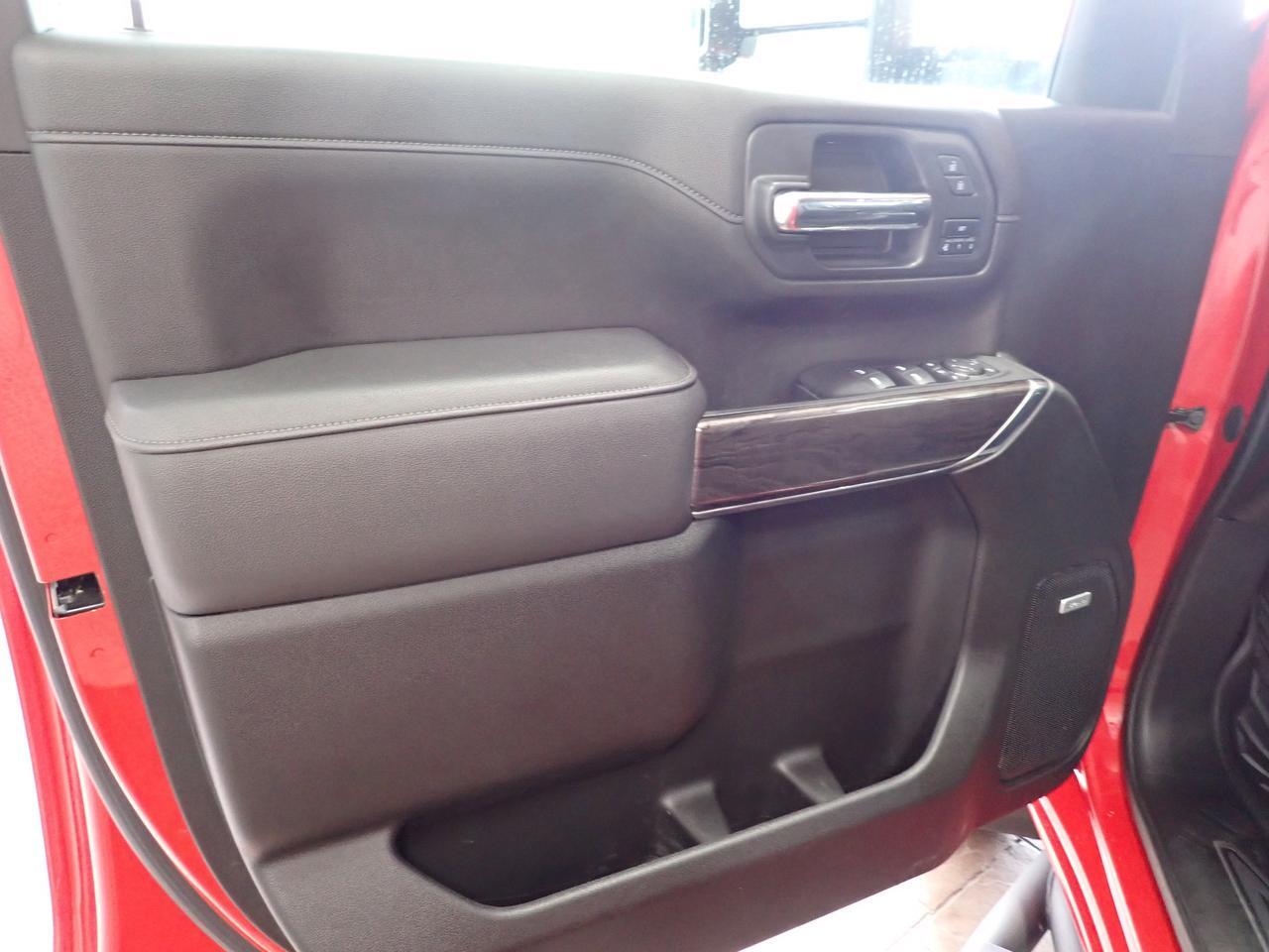 2023 Chevrolet Silverado 2500HD LTZ 4WD CREW CAB *DIESEL* LEATHER NAVI 4WD Listowel ON