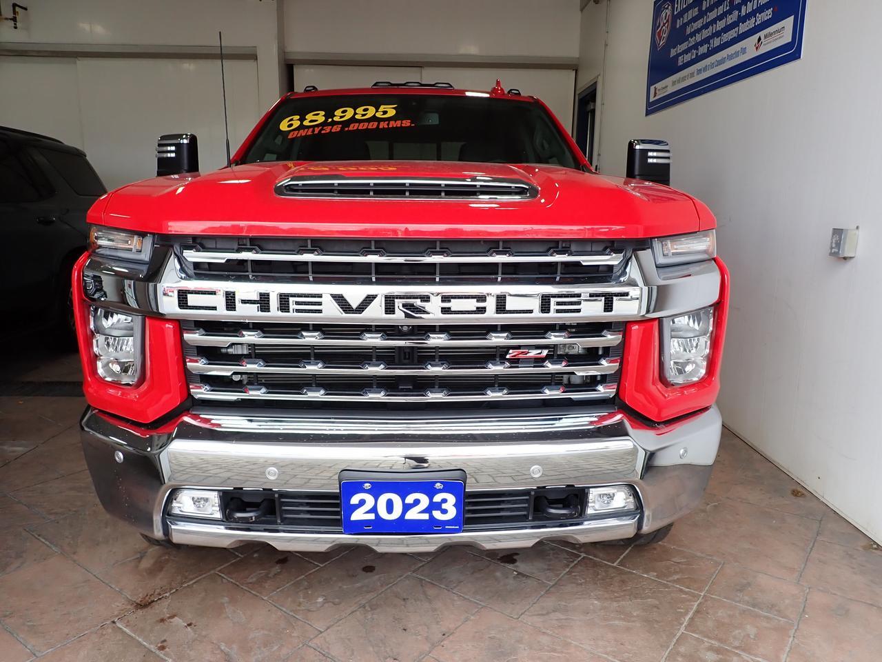 2023 Chevrolet Silverado 2500HD LTZ 4WD CREW CAB *DIESEL* LEATHER NAVI 4WD Listowel ON