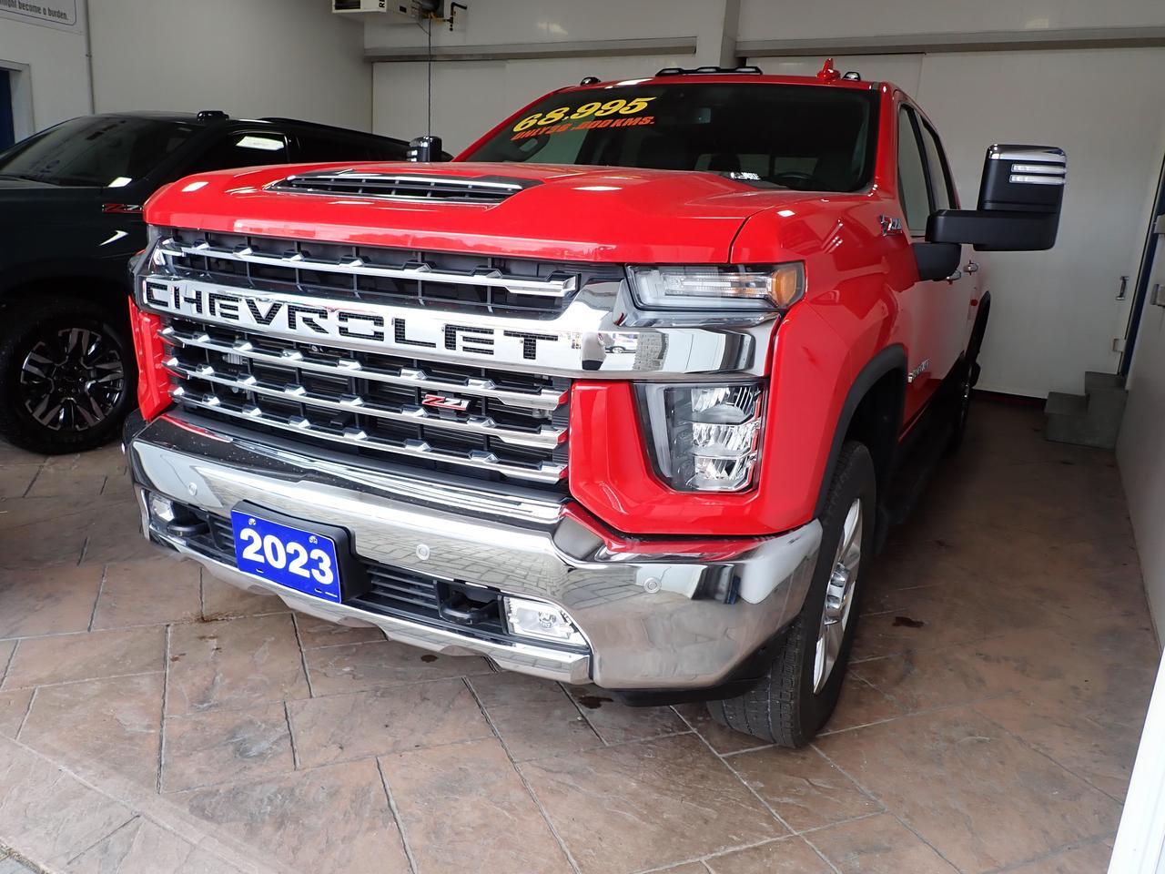 2023 Chevrolet Silverado 2500HD LTZ 4WD CREW CAB *DIESEL* LEATHER NAVI 4WD Listowel ON