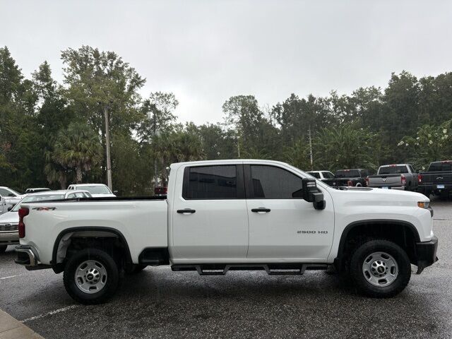 2023 Chevrolet Silverado 2500HD Work Truck photo 4