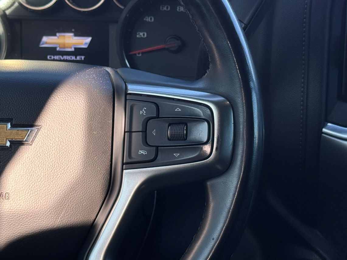 2023 Chevrolet Silverado 3500 HD Crew Cab LT Pickup 4D 8 ft