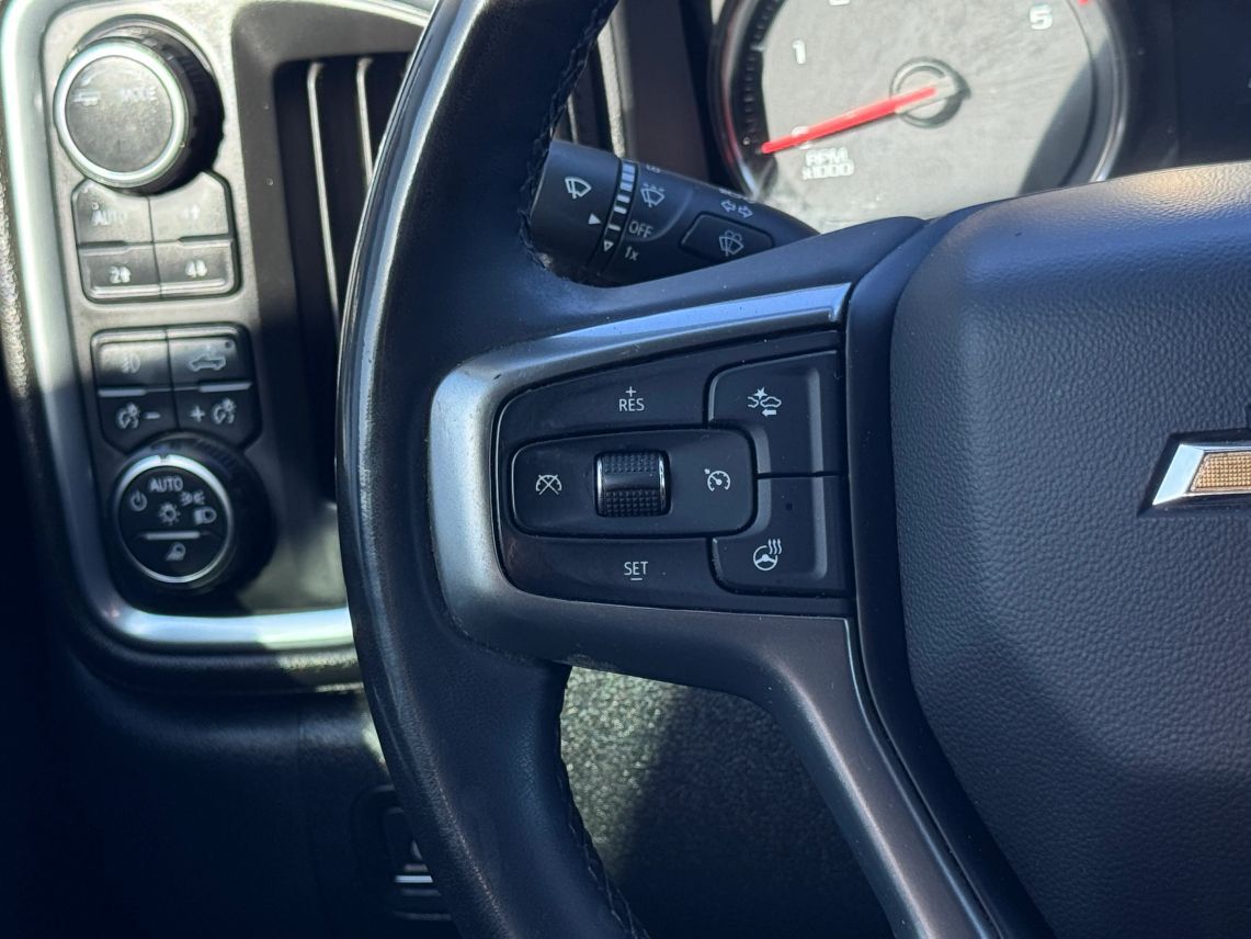 2023 Chevrolet Silverado 3500 HD Crew Cab LT Pickup 4D 8 ft