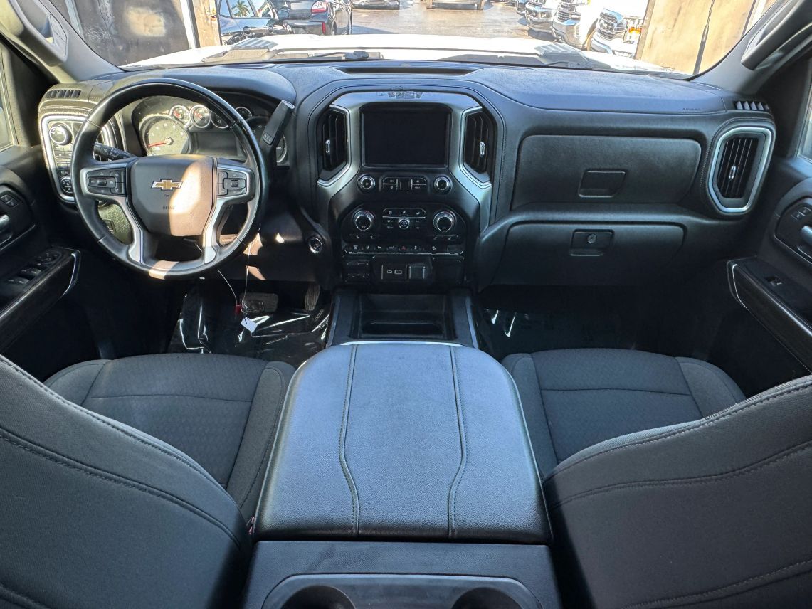 2023 Chevrolet Silverado 3500 HD Crew Cab LT Pickup 4D 8 ft
