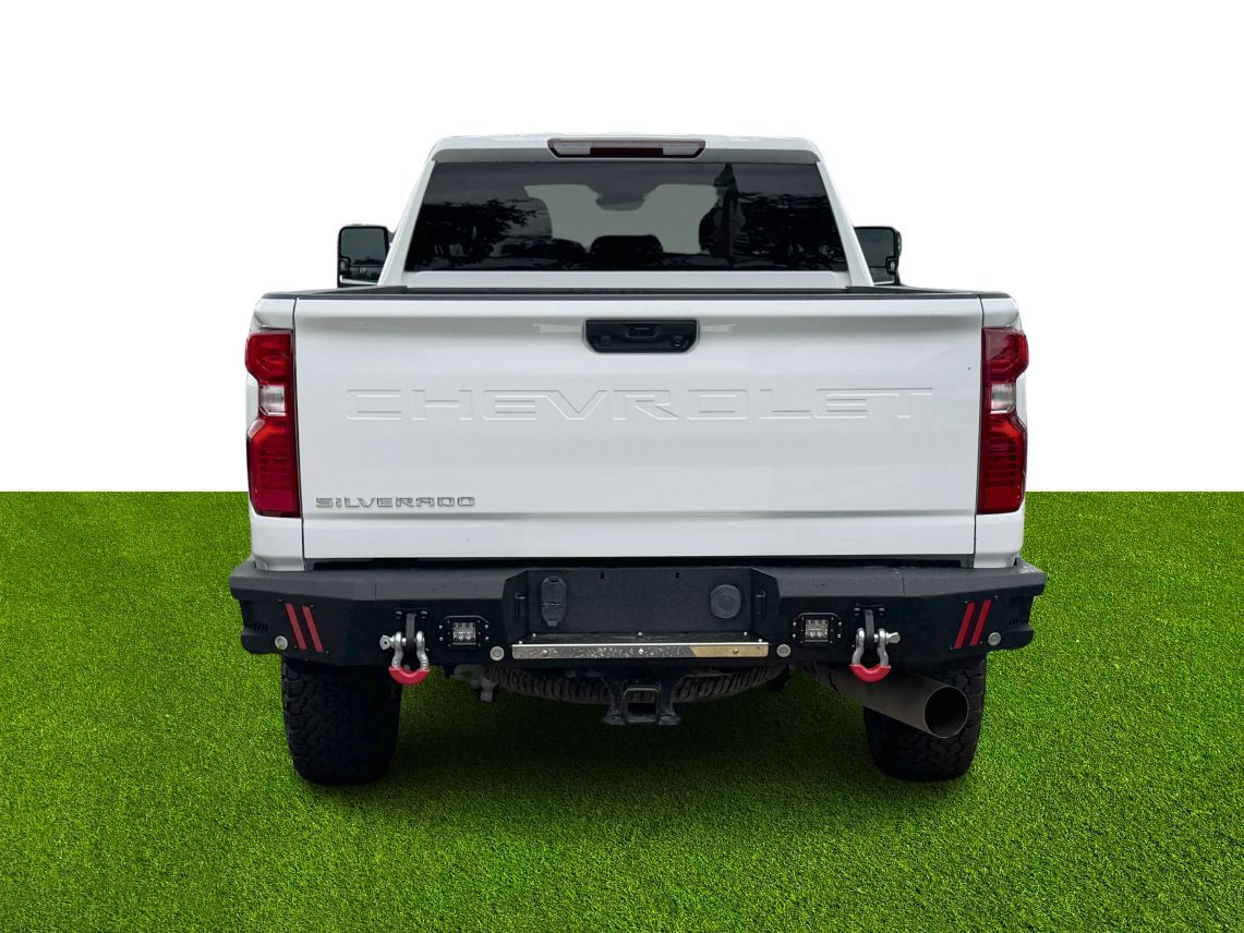 2023 Chevrolet Silverado 3500 HD Crew Cab LT Pickup 4D 8 ft