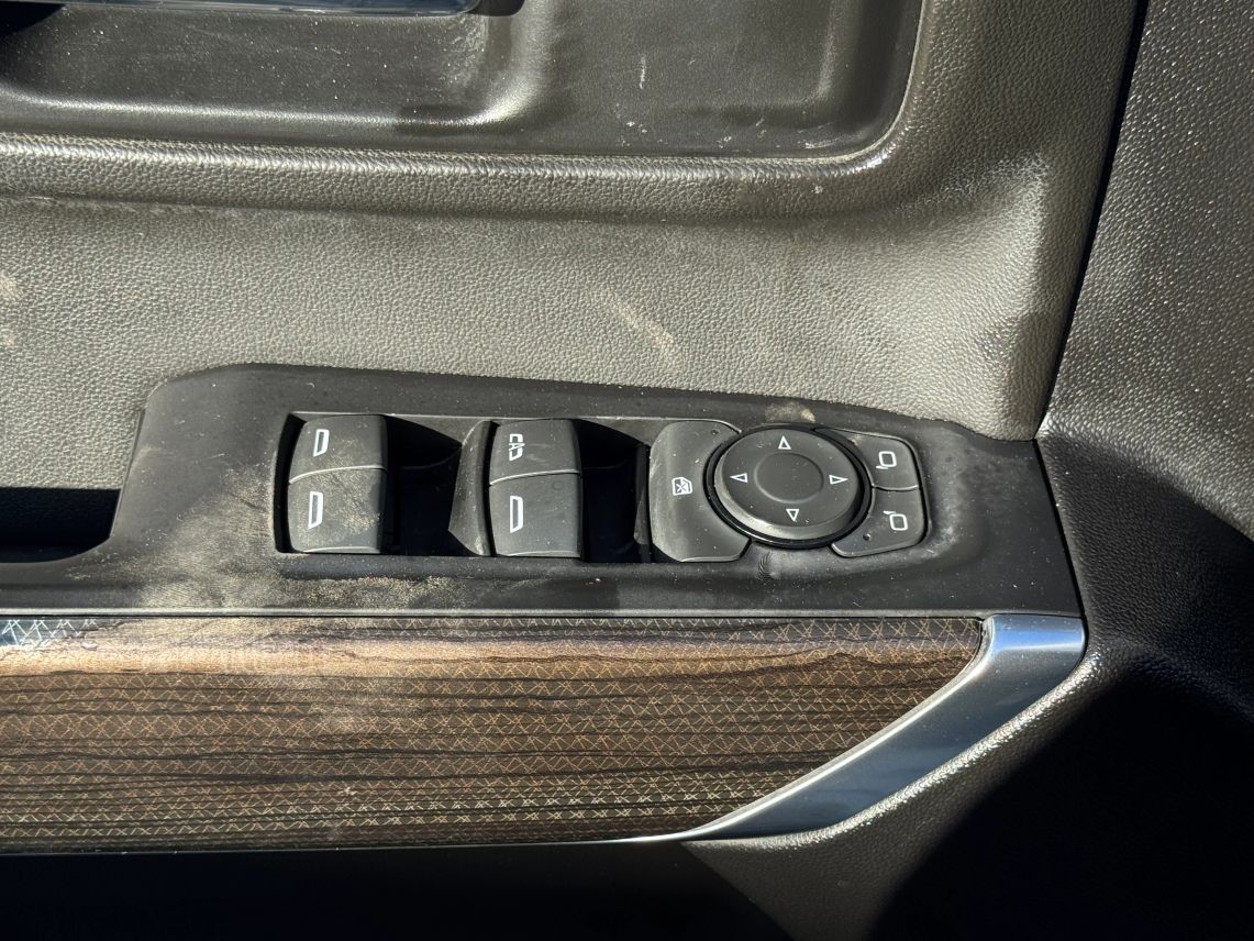 2023 Chevrolet Silverado 3500 HD Crew Cab LT Pickup 4D 8 ft