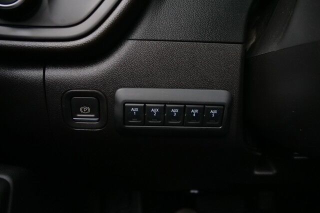 2023 Chevrolet Silverado 3500HD 4X4 / DRW / Hillsboro Hybrid Flat Bed / 6.6L Diesel / 9FT! High Point NC