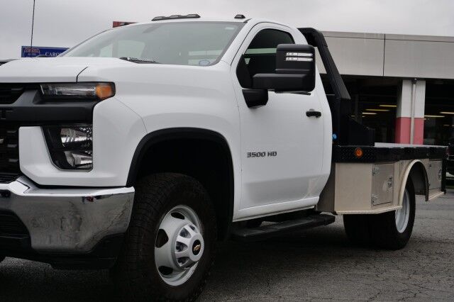2023 Chevrolet Silverado 3500HD 4X4 / DRW / Hillsboro Hybrid Flat Bed / 9FT! High Point NC