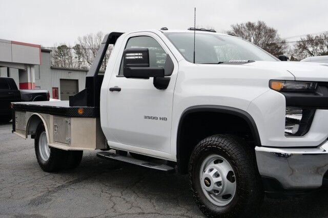 2023 Chevrolet Silverado 3500HD 4X4 / DRW / Hillsboro Hybrid Flat Bed / 9FT! High Point NC