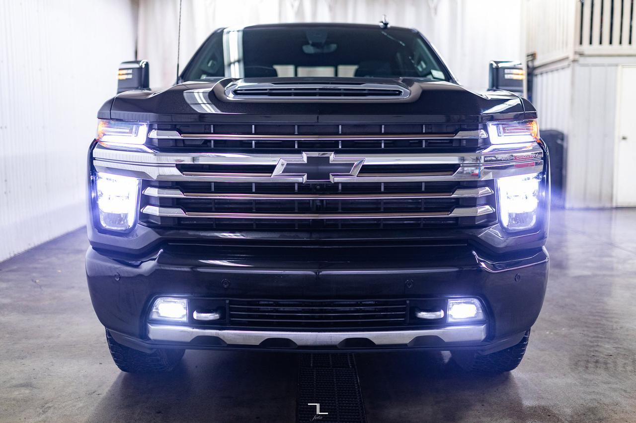 2023 Chevrolet Silverado 3500HD 4x4 Crew Cab High Country Diesel Leather Roof Nav Red Deer AB