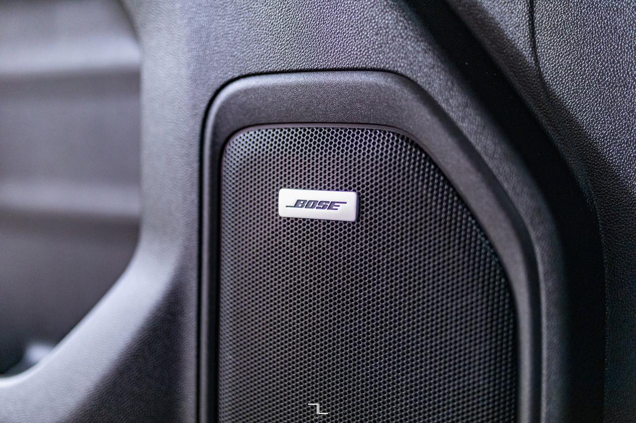 2023 Chevrolet Silverado 3500HD 4x4 Crew Cab High Country Diesel Leather Roof Nav Red Deer AB