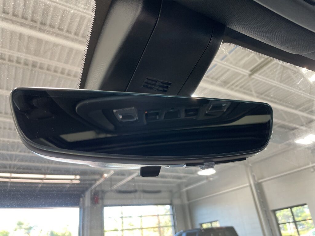 2023 Chevrolet Silverado 3500HD 4x4 Crew Cab High Country SRW Minocqua WI