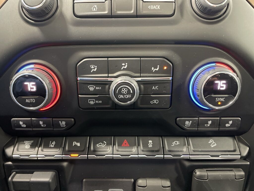 2023 Chevrolet Silverado 3500HD 4x4 Crew Cab High Country SRW Minocqua WI