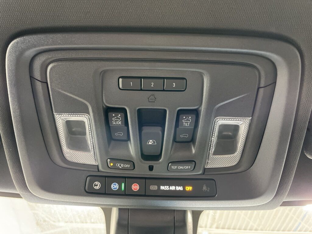 2023 Chevrolet Silverado 3500HD 4x4 Crew Cab High Country SRW Minocqua WI