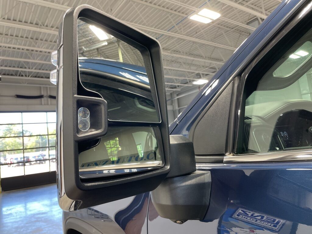 2023 Chevrolet Silverado 3500HD 4x4 Crew Cab High Country SRW Minocqua WI