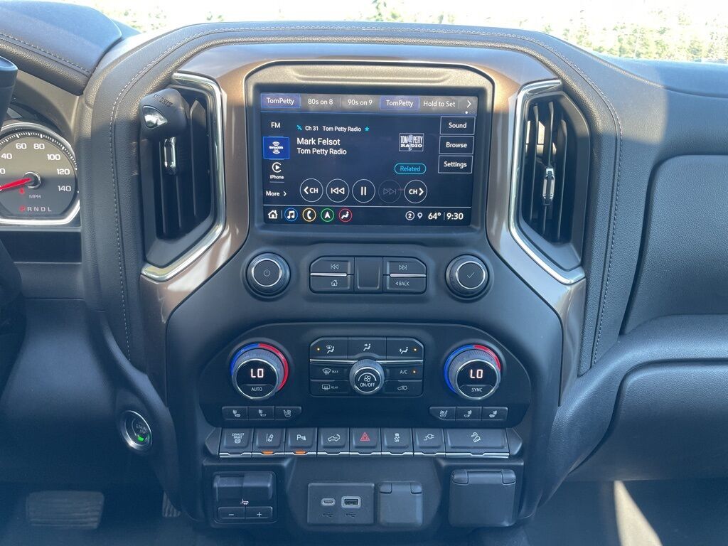 2023 Chevrolet Silverado 3500HD 4x4 Crew Cab High Country SRW Minocqua WI