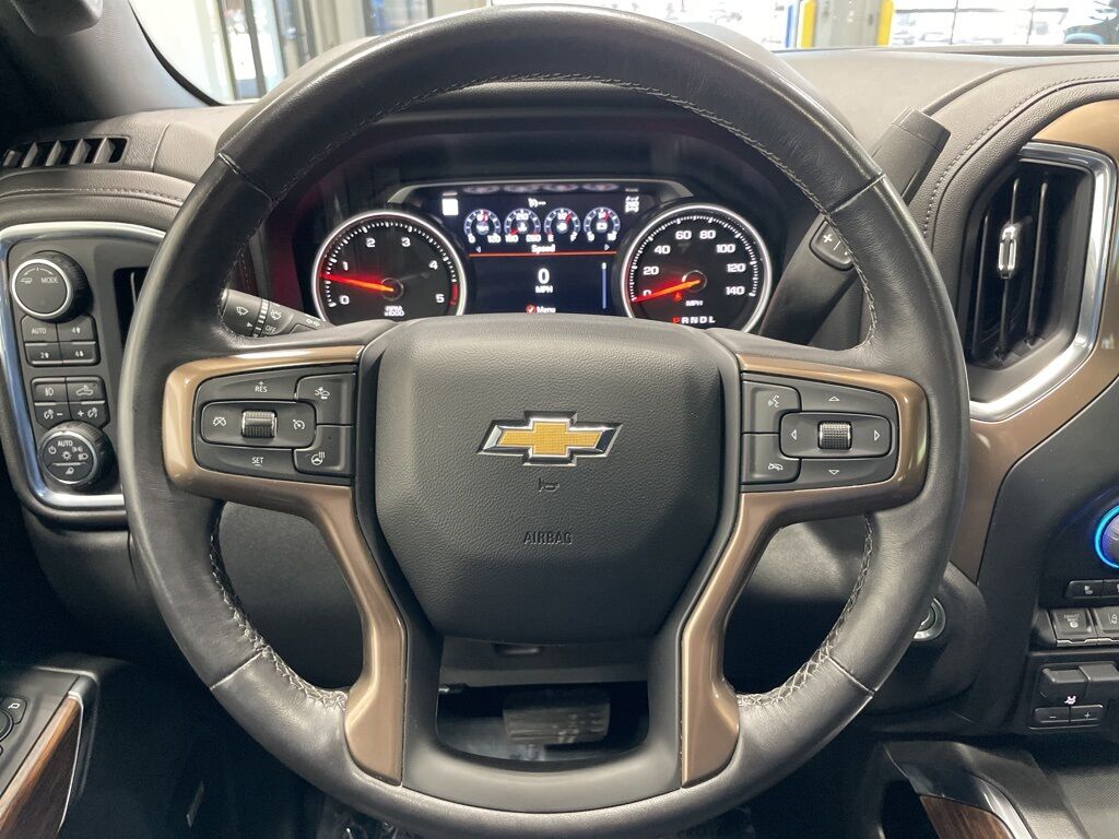 2023 Chevrolet Silverado 3500HD 4x4 Crew Cab High Country SRW Minocqua WI