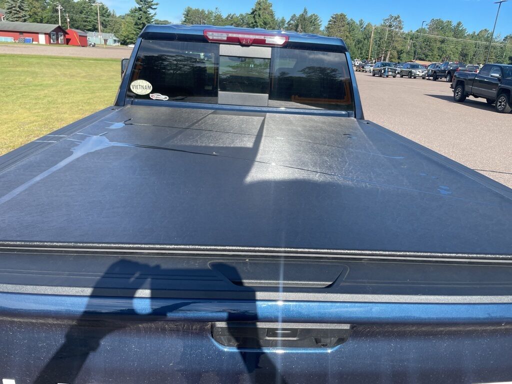 2023 Chevrolet Silverado 3500HD 4x4 Crew Cab High Country SRW Minocqua WI