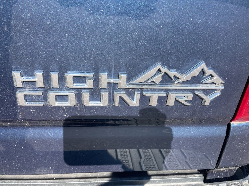 2023 Chevrolet Silverado 3500HD 4x4 Crew Cab High Country SRW Minocqua WI