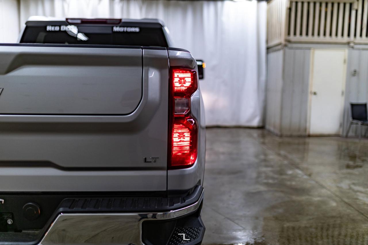 2023 Chevrolet Silverado 3500HD 4x4 Crew Cab LT Diesel BCam Red Deer AB