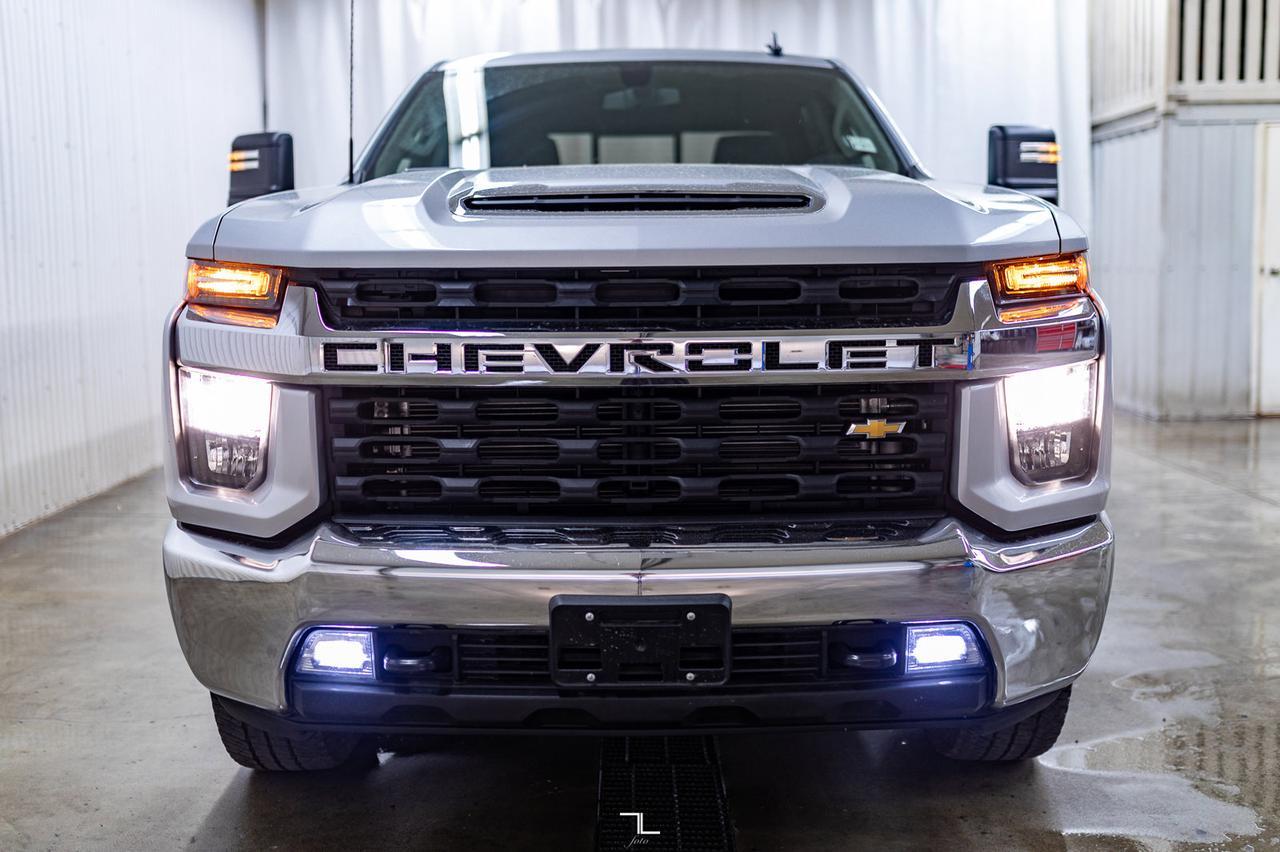 2023 Chevrolet Silverado 3500HD 4x4 Crew Cab LT Diesel BCam Red Deer AB