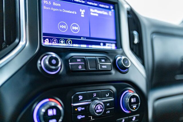 2023 Chevrolet Silverado 3500HD 4x4 Crew Cab LT Z71 Deck Red Deer AB