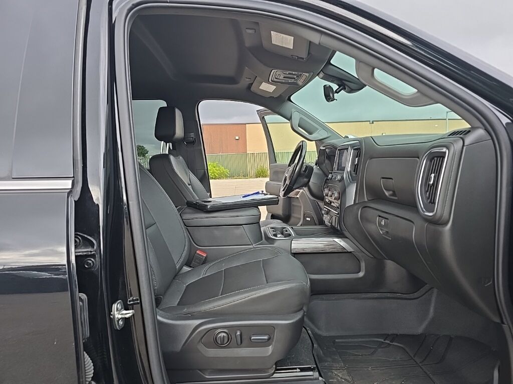 2023 Chevrolet Silverado 3500HD 4x4 Crew Cab LTZ SRW Fond du Lac WI