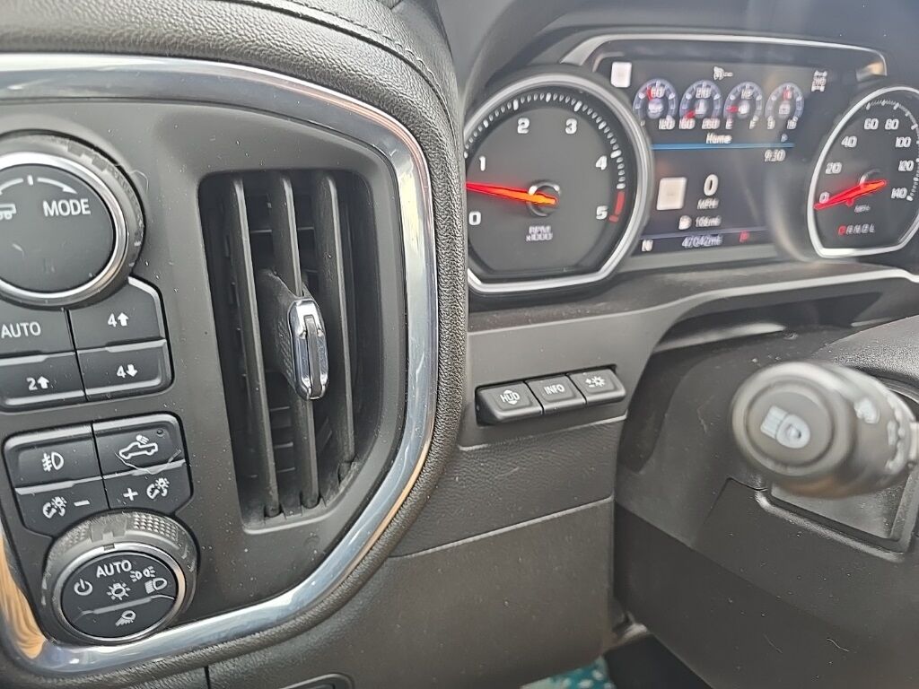 2023 Chevrolet Silverado 3500HD 4x4 Crew Cab LTZ SRW Fond du Lac WI