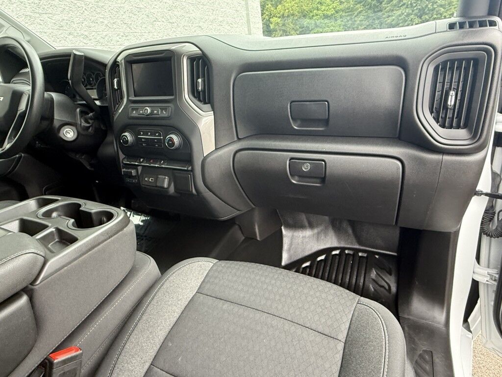 2023 Chevrolet Silverado 3500HD CC 4WD Crew Cab Work Truck Flatbed Diesel Maumee OH