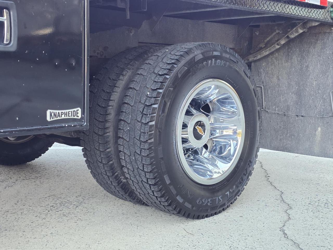 2023 Chevrolet Silverado 3500HD CC LT 4WD Crew Cab 9.5FT Flatbed W/6.6L Duramax and Convenience Package Concord NC