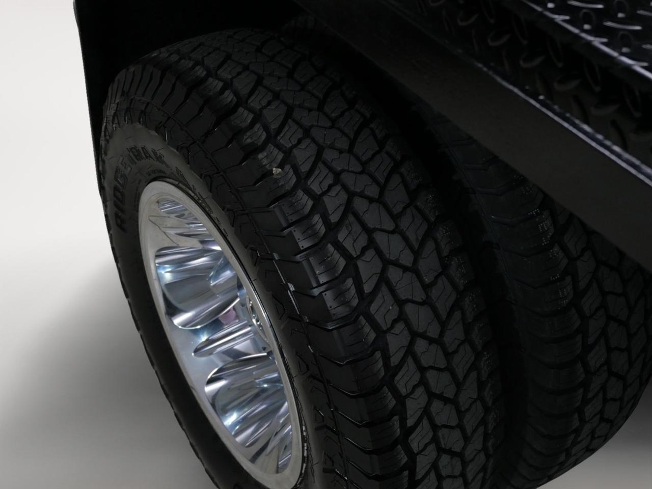 2023 Chevrolet Silverado 3500HD LT 6.6L Duramax 4x4 Mansfield TX