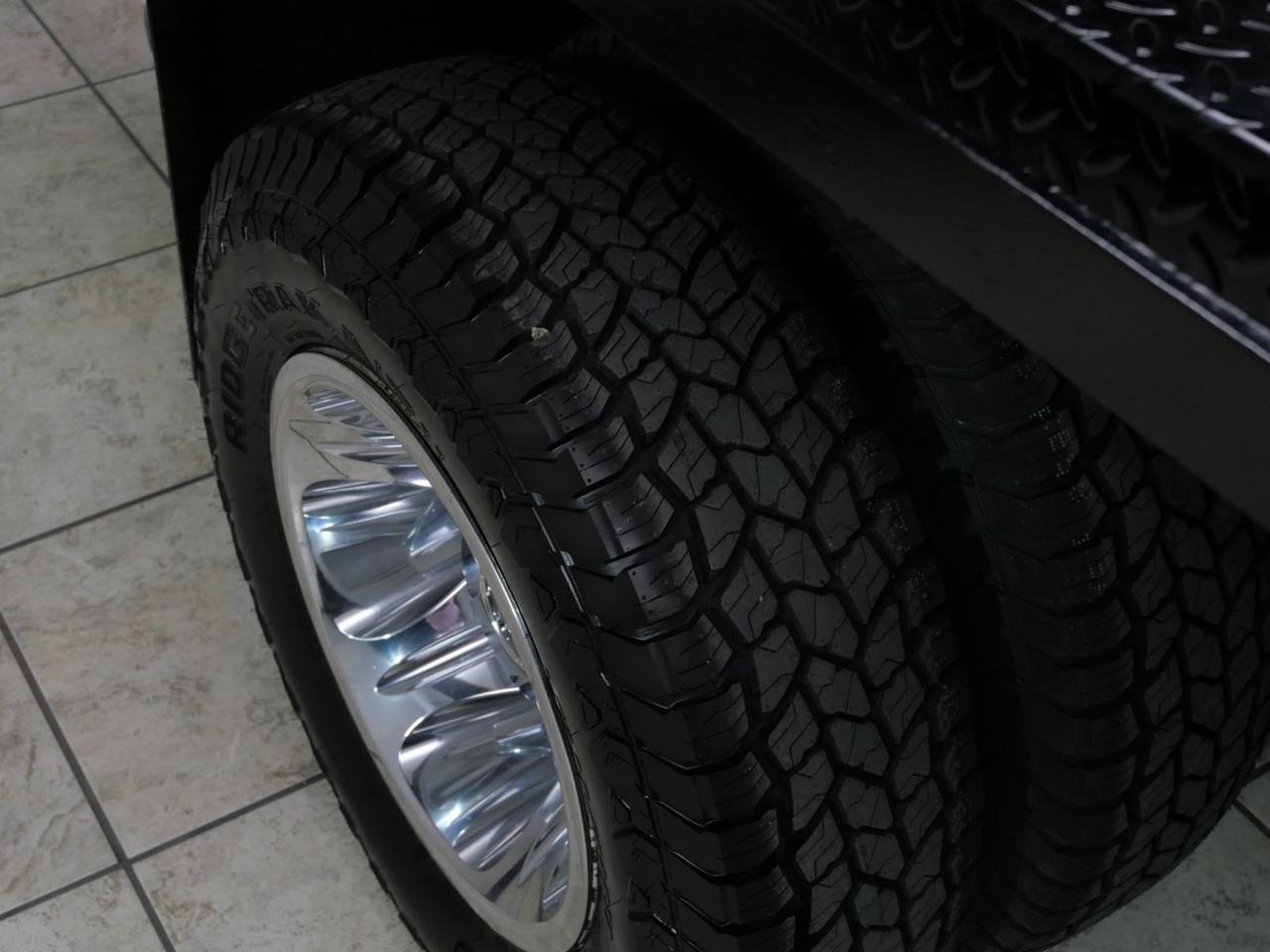 2023 Chevrolet Silverado 3500HD LT 6.6L Duramax 4x4 Mansfield TX