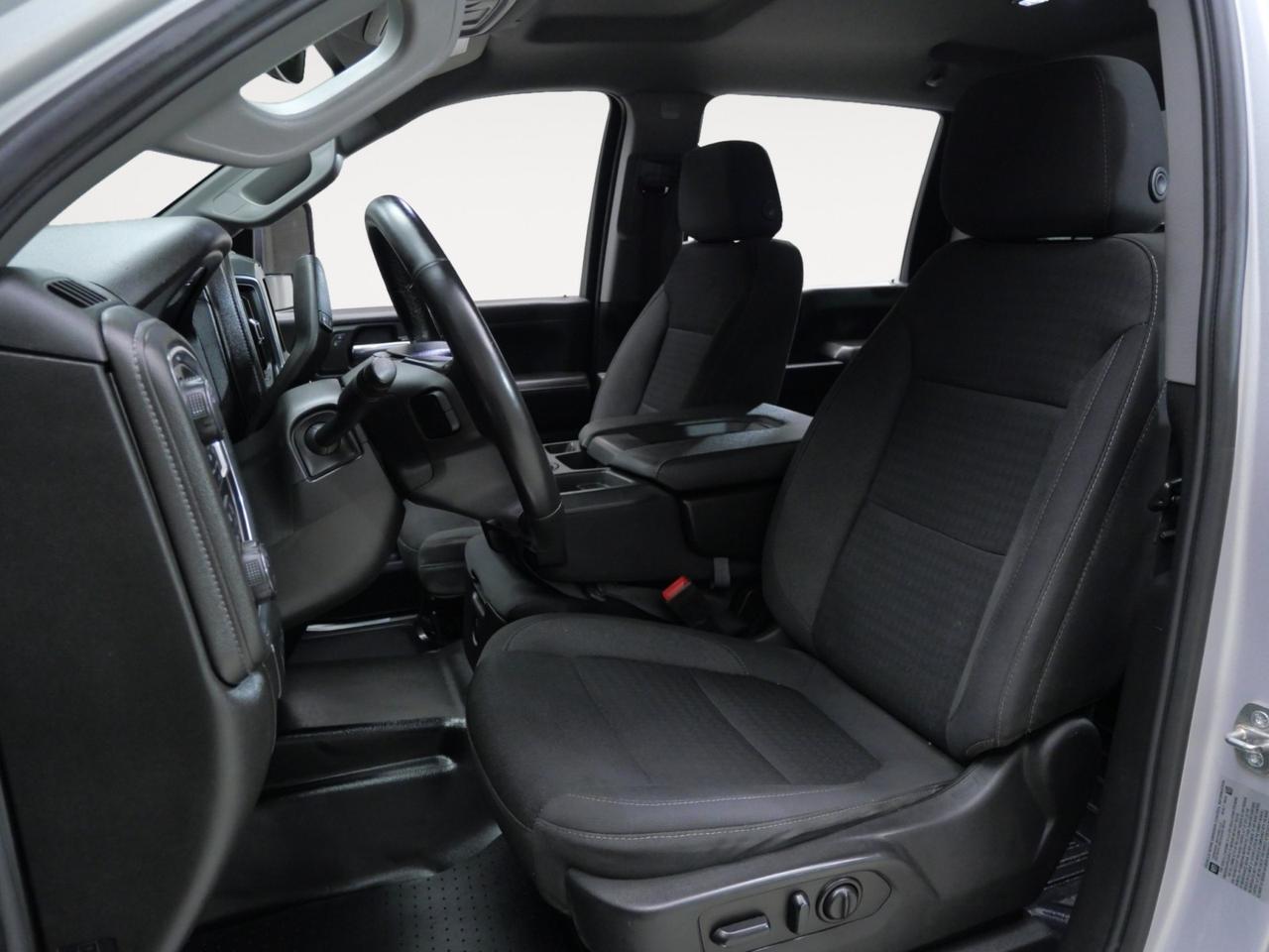 2023 Chevrolet Silverado 3500HD LT 6.6L Duramax 4x4 Mansfield TX