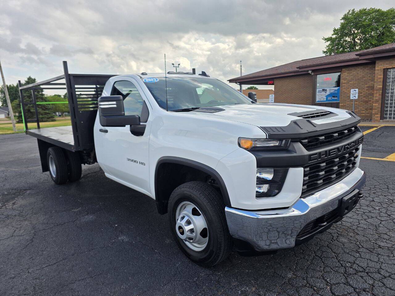 2023 Chevrolet Silverado 3500HD Work Truck 4x2 2dr Regular Cab LB DRW Eldridge IA