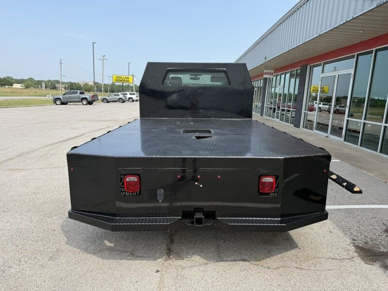 2023 Chevrolet Silverado 5500 4x4 Diesel Flatbed Collinsville OK