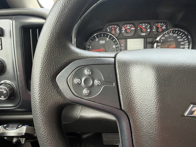 2023 Chevrolet Silverado 5500 4x4 Diesel Flatbed Collinsville OK