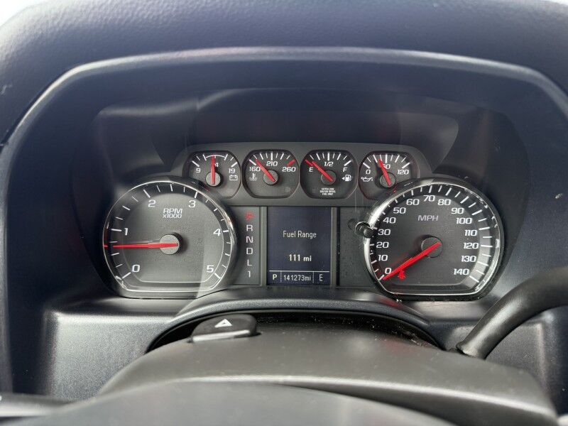 2023 Chevrolet Silverado 5500 4x4 Diesel Flatbed Collinsville OK
