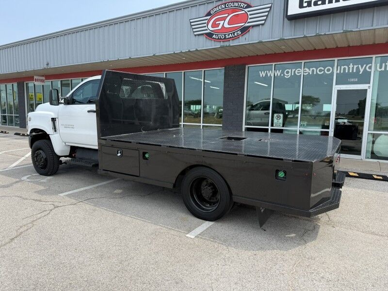 2023 Chevrolet Silverado 5500 4x4 Diesel Flatbed Collinsville OK
