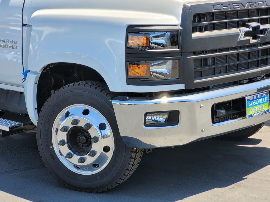 2023 Chevrolet Silverado 5500HD