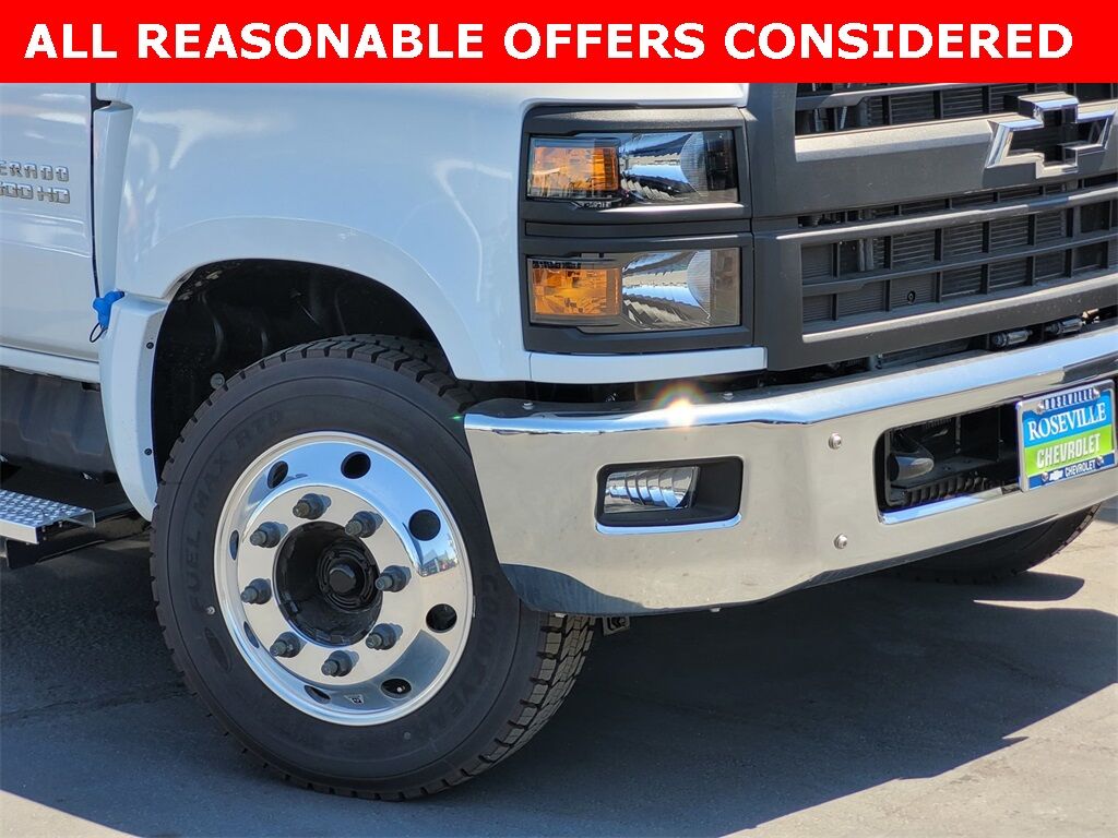 2023 Chevrolet Silverado 5500HD