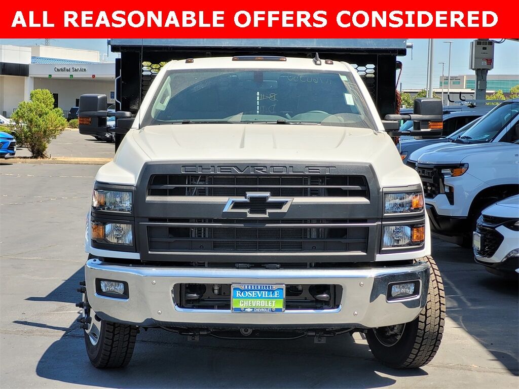 2023 Chevrolet Silverado 5500HD