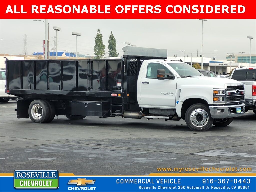 2023 Chevrolet Silverado 5500HD