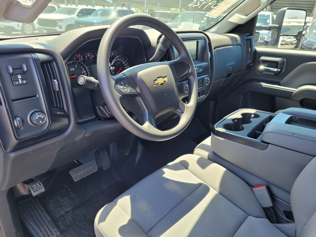 2023 Chevrolet Silverado 5500HD 1WT Roseville CA